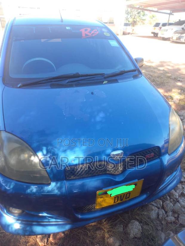 Toyota Vitz 1.5 FWD 3dr 2002 Blue
