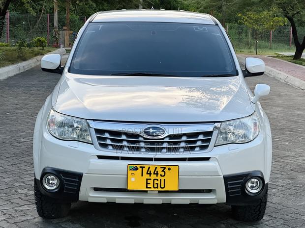 Subaru Forester 2012 White