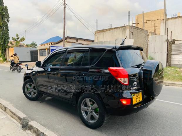 Toyota RAV4 2007 Black