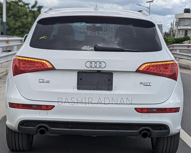 Audi Q5 2.0T Premium Quattro 2012 White