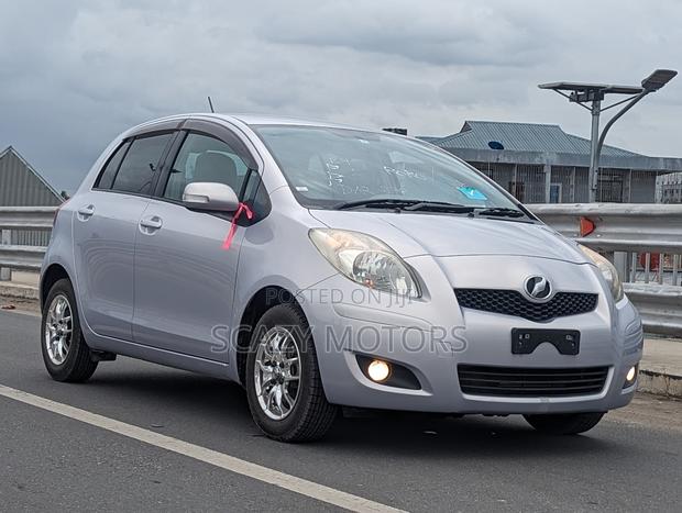 Toyota Vitz 2010 Pink