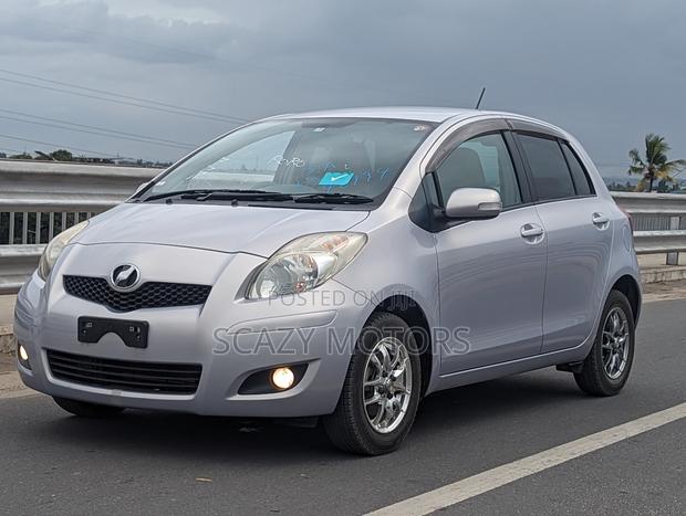 Toyota Vitz 2010 Pink