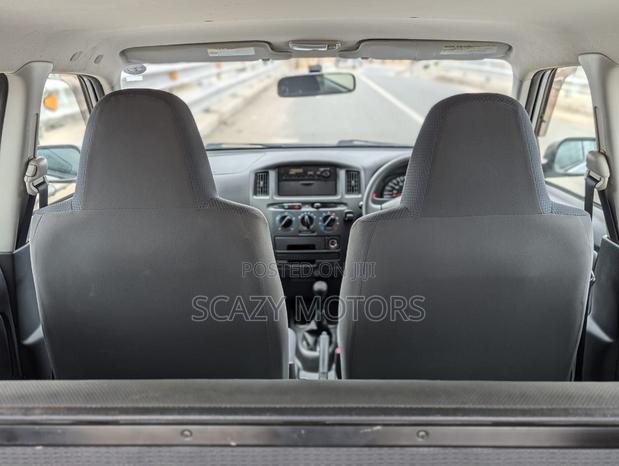 Toyota Probox 2006 Silver