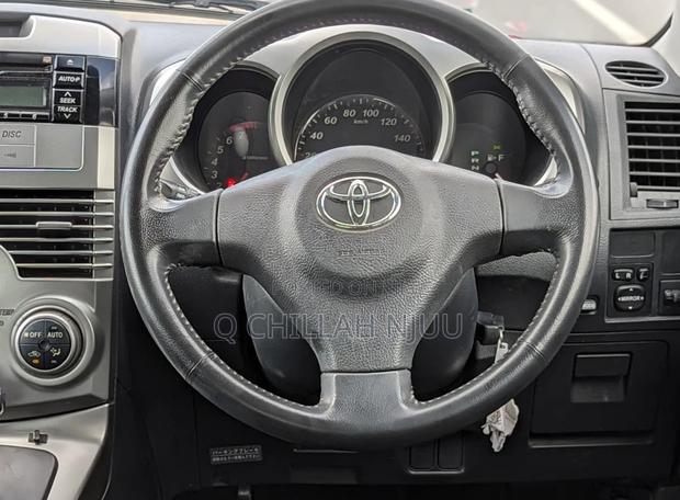 Toyota Rush 2010 Black