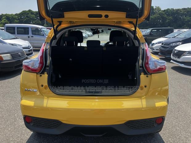 Nissan Juke 2017 Yellow