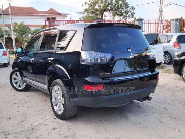 Mitsubishi Outlander 2.4 Automatic 2008 Black