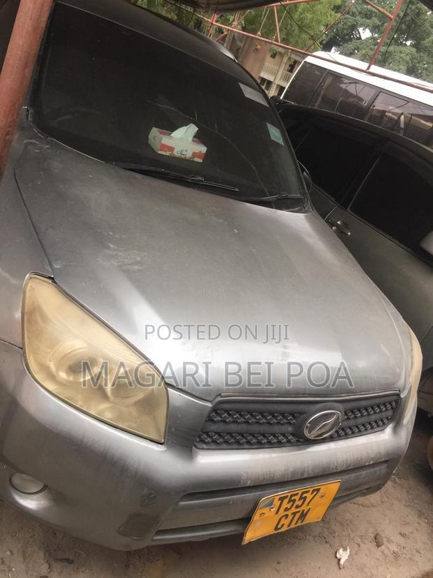Toyota RAV4 2005 Gray