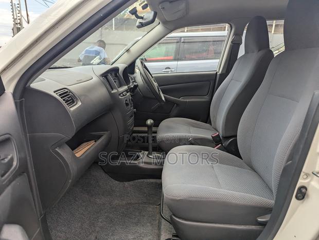 Toyota Probox 2003 Off white