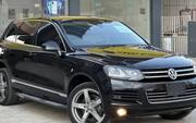 Volkswagen Touareg 2013 Black for sale