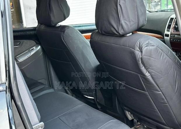 Toyota Land Cruiser Prado 2006 Black