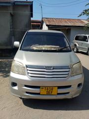 Toyota Noah 2003 Silver for sale