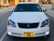 Toyota Crown 2006 White for sale
