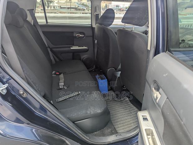 Toyota Corolla Rumion 2009 Black