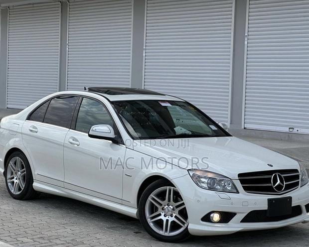 Mercedes-Benz C-Class C 200 Kompressor (W204) 2008 White