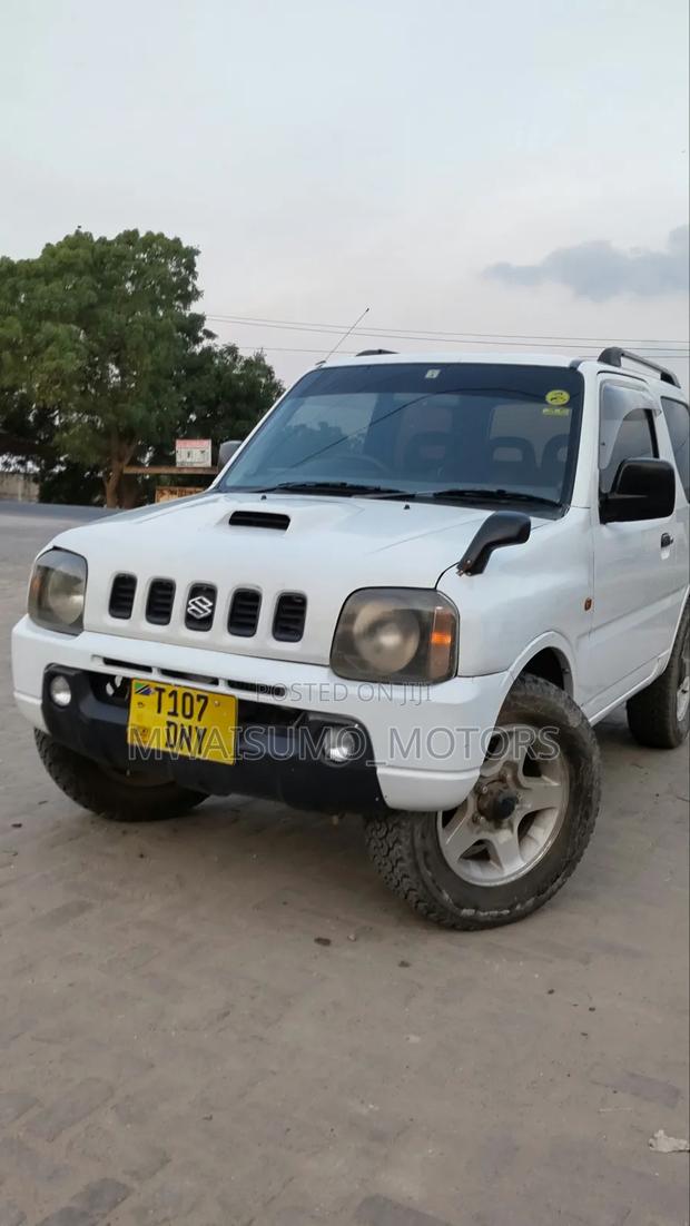 Suzuki Jimny 2000 Off white