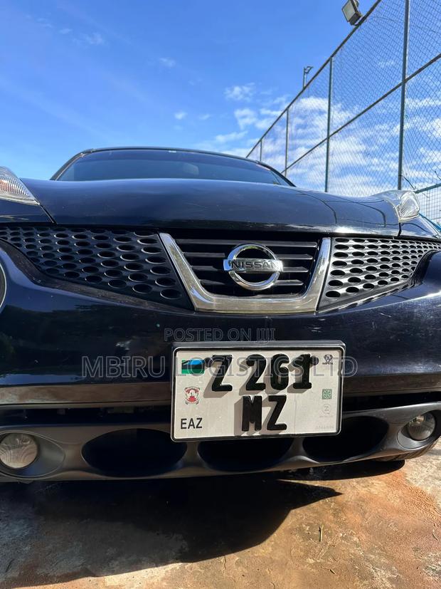 Nissan Juke 2012 Black