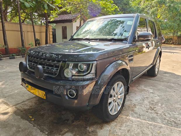 Land Rover Discovery 2016 Gray