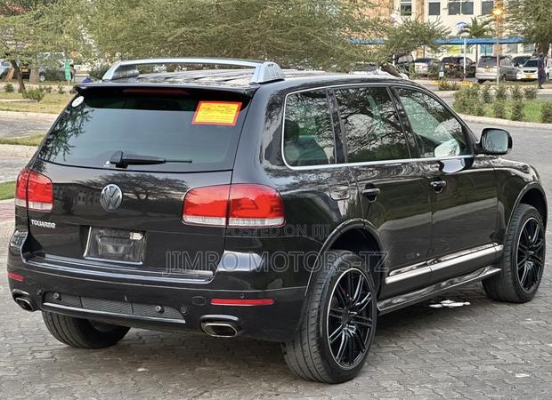 Volkswagen Touareg 2006 Black