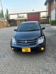 Toyota IST 2003 Black for sale