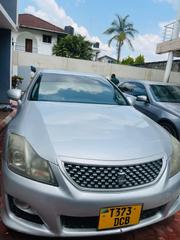 Toyota Crown 2011 Silver for sale