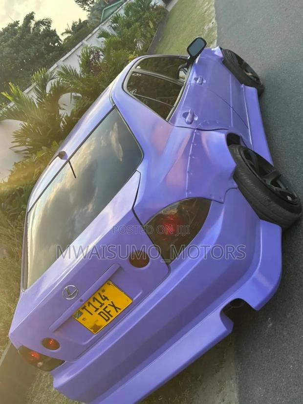 Toyota Altezza 2004 Blue