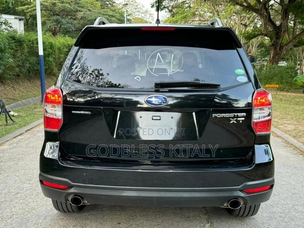 Subaru Forester 2014 Black