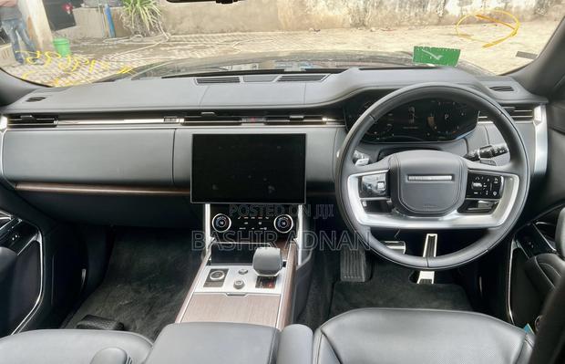 Land Rover Range Rover Vogue 2024 Black