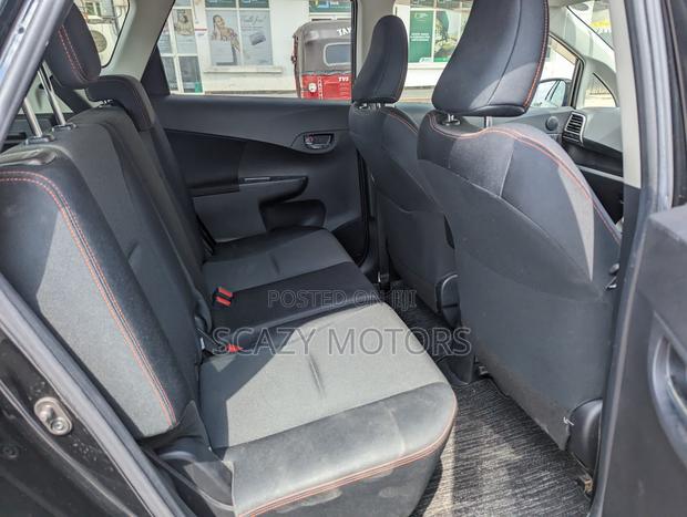 Toyota Ractis 2010 Black