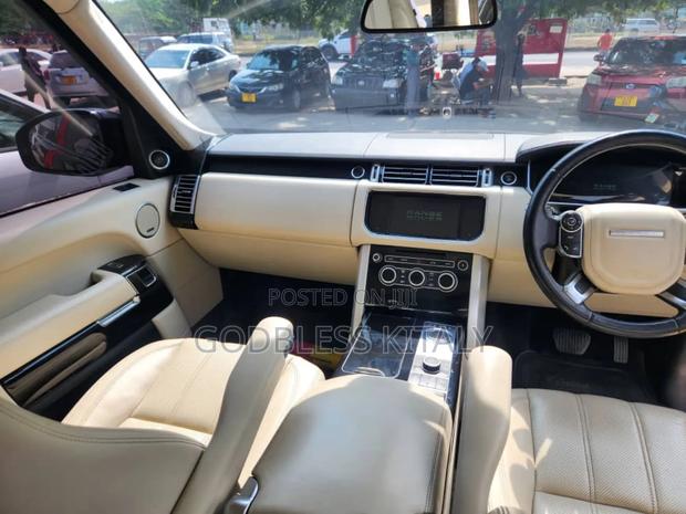 Land Rover Range Rover Vogue 2014 Black