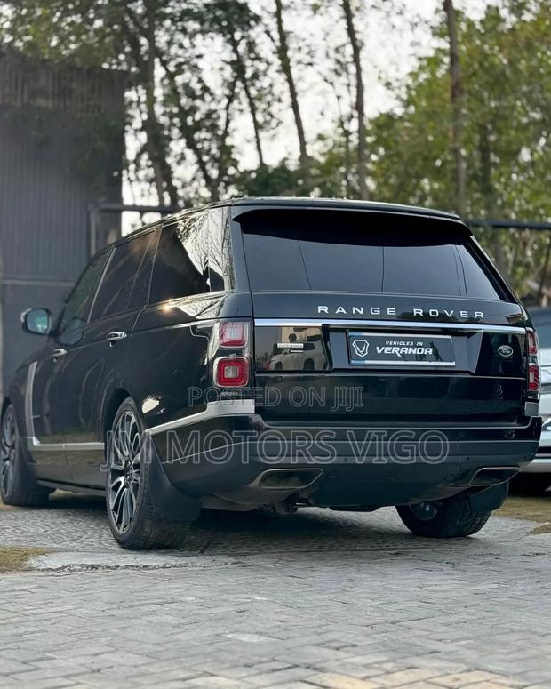 Land Rover Range Rover Vogue 2019 Black