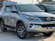 Toyota Fortuner 2.4 D RWD 2016 Gray for sale