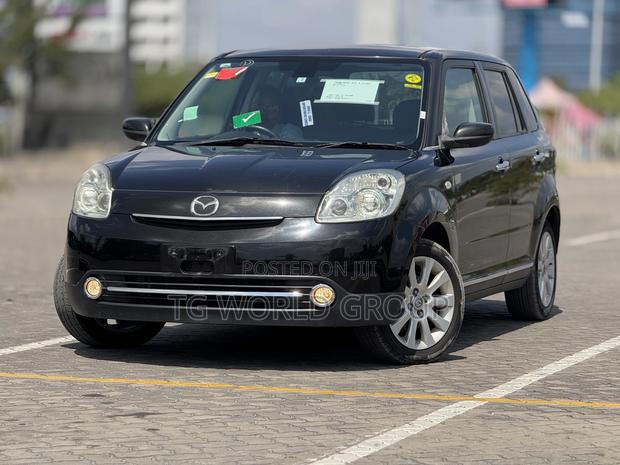 Mazda Verisa 2011 Black