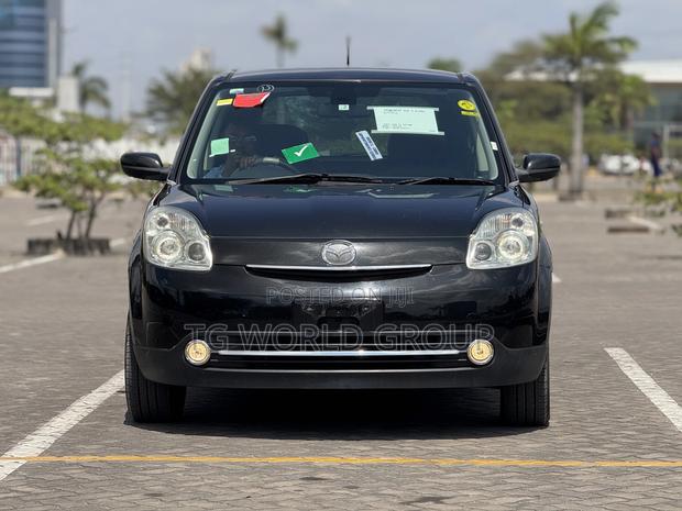 Mazda Verisa 2011 Black