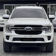 Ford Everest 2023 White for sale