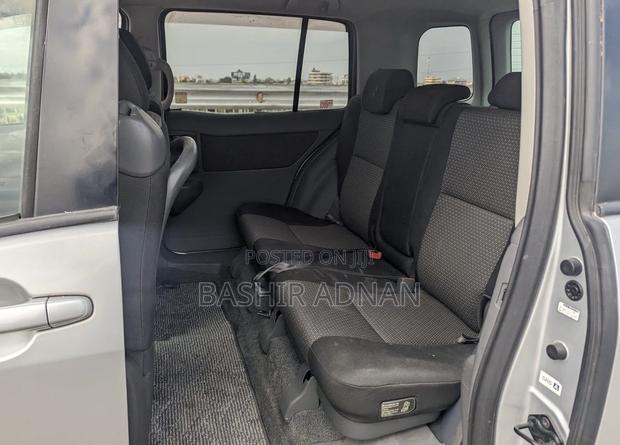 Toyota Raum 1.5 FWD 2008 Silver