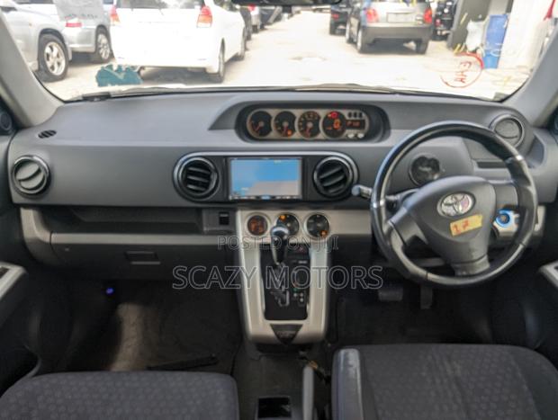Toyota Corolla Rumion 2008 Silver
