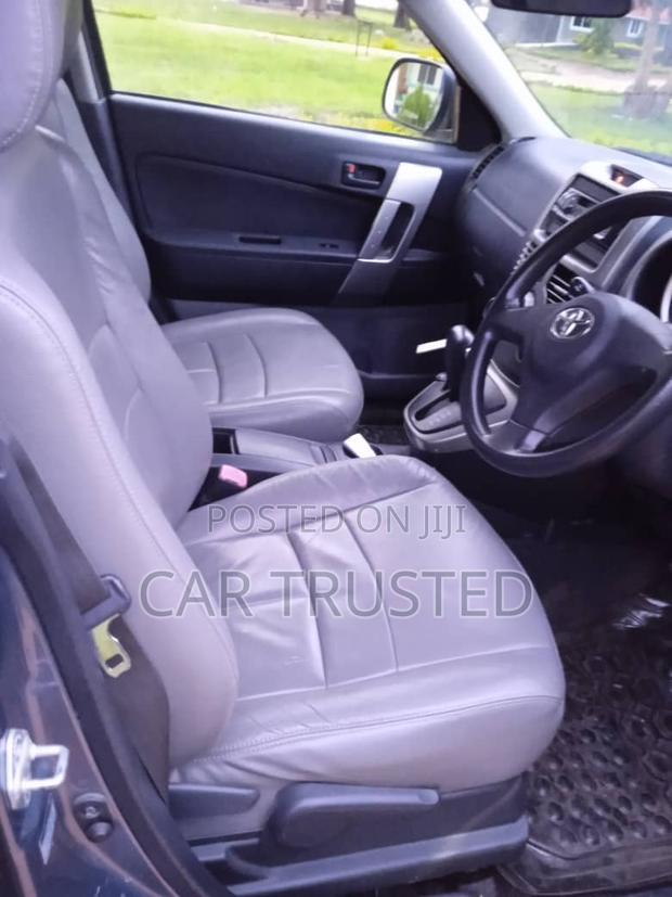Toyota Rush 1.5 AWD 2008 Gray