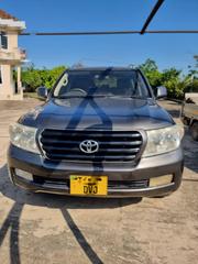 Toyota Land Cruiser 2011 Gray for sale