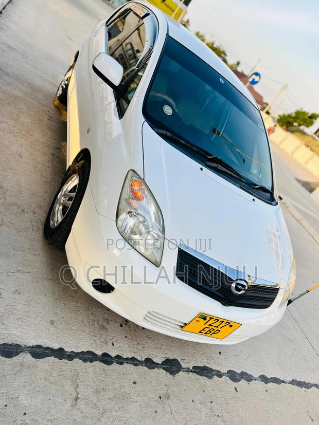 Toyota Corolla Spacio 2001 White