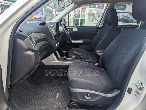 Subaru Forester 2009 Off white