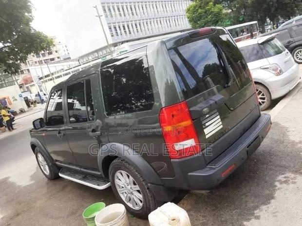 Land Rover Discovery 2009 Black