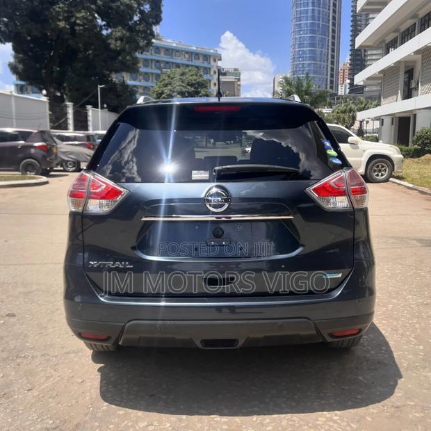 Nissan X-Trail 2013 Gray