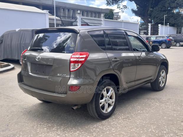 Toyota RAV4 2008 Brown