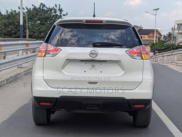 Nissan X-Trail 2014 White