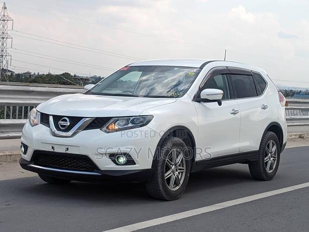 Nissan X-Trail 2014 White