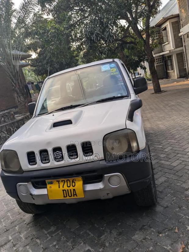Suzuki Jimny 1999 White
