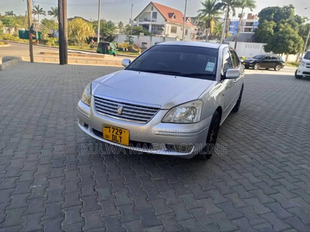 Toyota Premio 2002 Silver