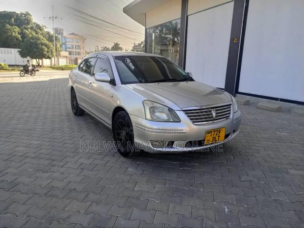 Toyota Premio 2002 Silver