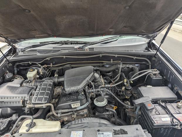 Toyota Land Cruiser Prado 2006 Gray