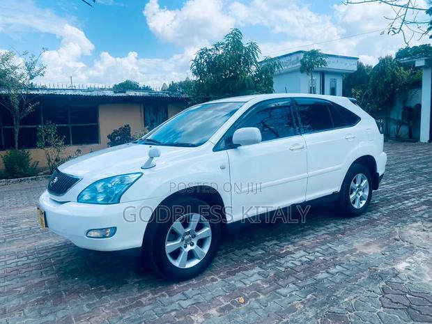Toyota Harrier 2.4 2005 White